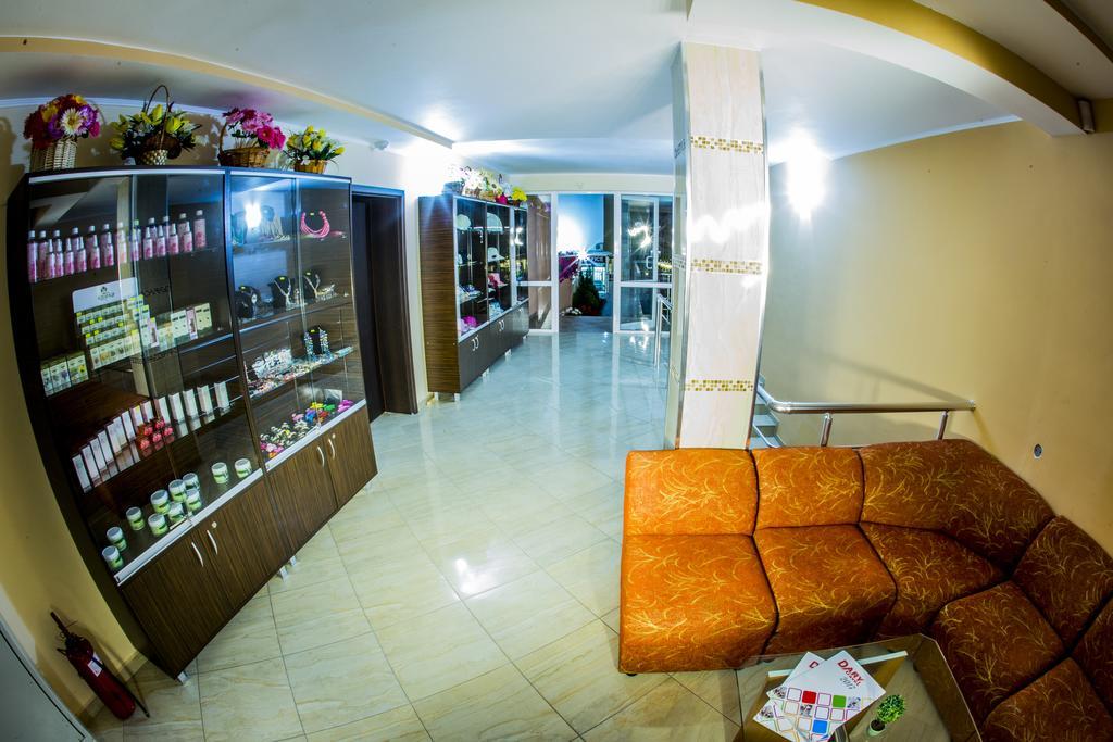 Комплекс Антъни Aparthotel Свети Влас Екстериор снимка